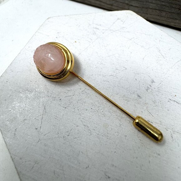 Gold Tone Stick Pin With Oval Rose Quartz Gemstone Scarab design - Picture 6 of 6